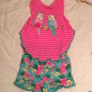 6T Rare Editions 2 piece outfit